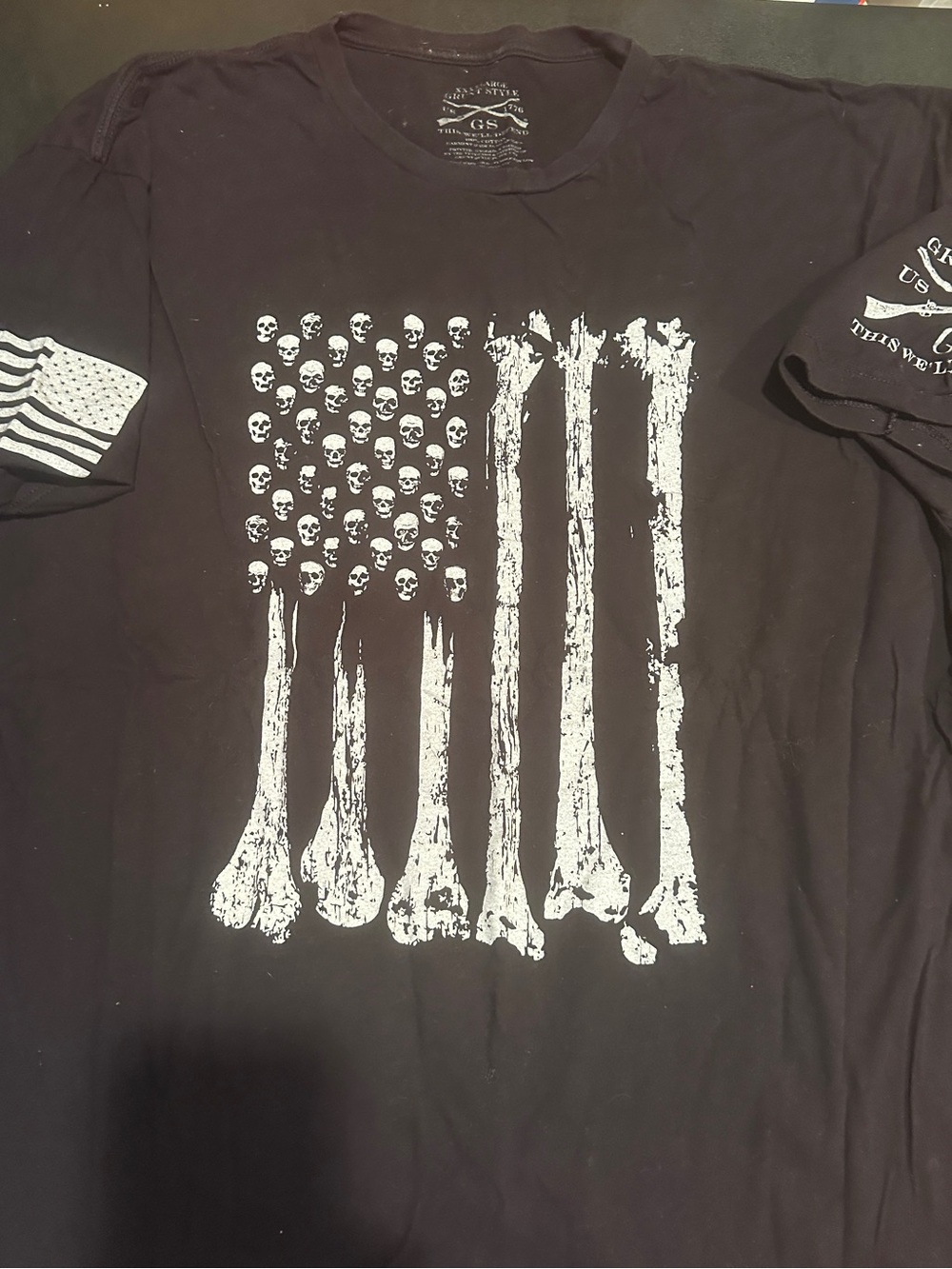 Grunt Style 4X Black Short Sleeve Tee with White Skull Flag Graphic